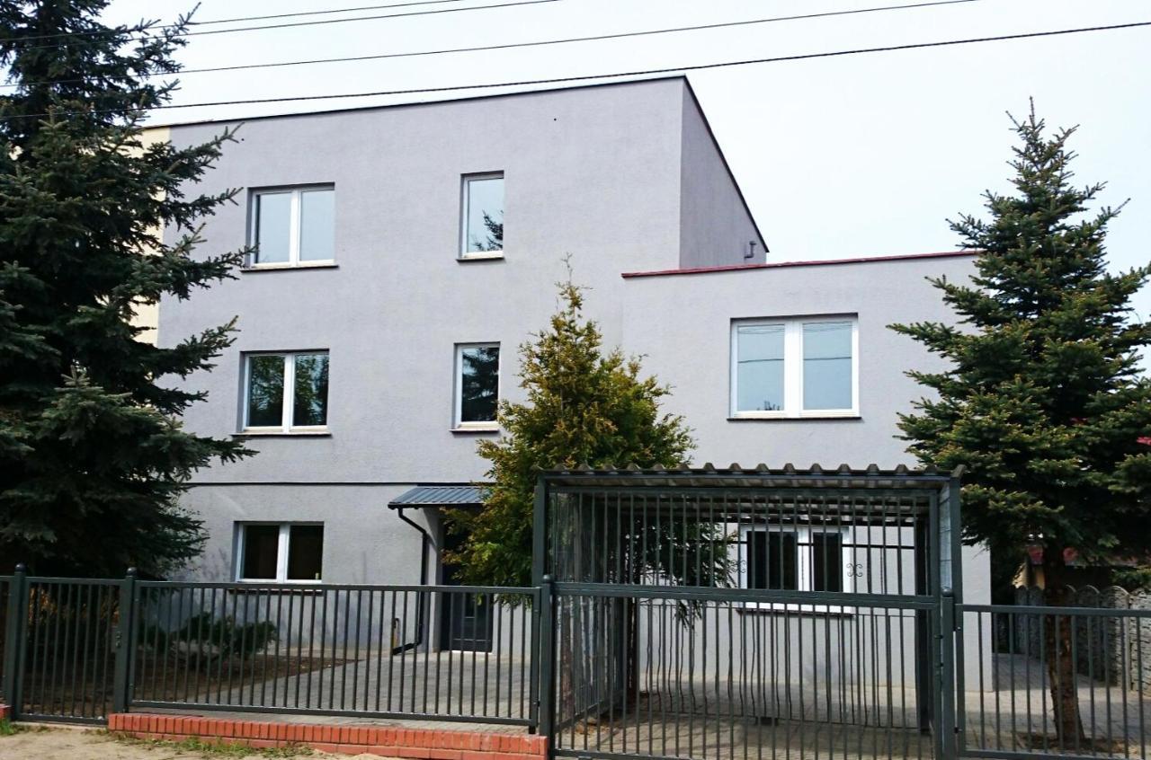 Tanie Spanie Na Naramowicach- Zameldowanie Bezobslugowe - Poznań Exterior foto